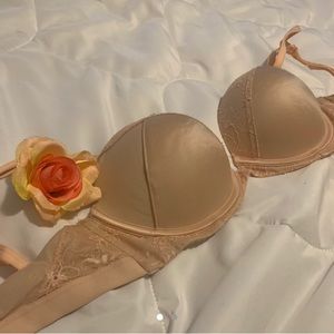 Victoria’s Secret push-up bra